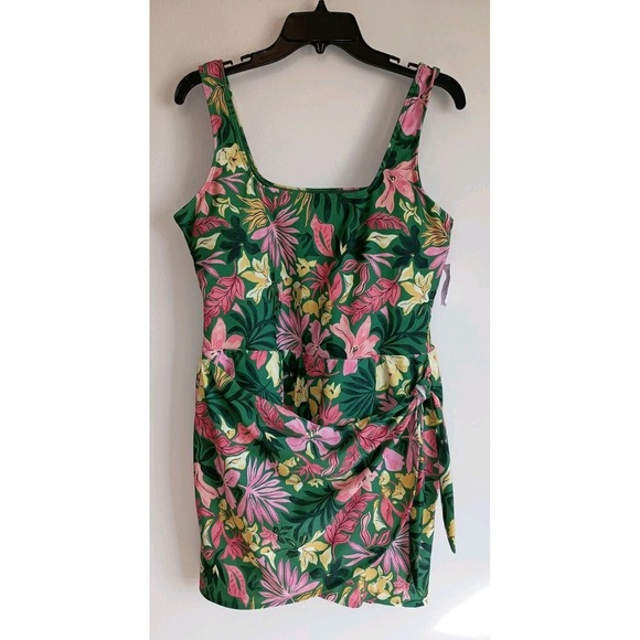 NWT Old Navy Green Floral Side Tie Swim Dress Built In Briefs Padded Vacation - Picture 3 of 14